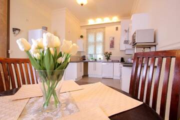 Фотографии Апартаменты Apartament Secesyjny г. Краков (Польша) №1 Фото Апартаменты Apartament Secesyjny г. Краков 1