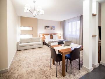 Фотографии Апарт-отели Aparthotel Miodowa г. Краков (Польша) №2 Фото Апарт-отели Aparthotel Miodowa г. Краков 2