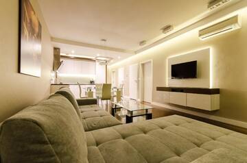 Фотографии Апартаменты Old Town Luxury Apartment г. Краков (Польша) №2 Фото Апартаменты Old Town Luxury Apartment г. Краков 2