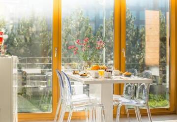 Фотографии Апартаменты Garden Apartment Cracow- Shopping Mall 1min, Underground Parking, Family Friendly, City Center г. Краков (Польша) №3 Фото Апартаменты Garden Apartment Cracow- Shopping Mall 1min, Underground Parking, Family Friendly, City Center г. Краков 3