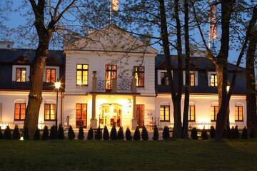 Фотографии Отель Hotel Dwór Kościuszko г. Краков (Польша) №1 Фото Отель Hotel Dwór Kościuszko г. Краков 1