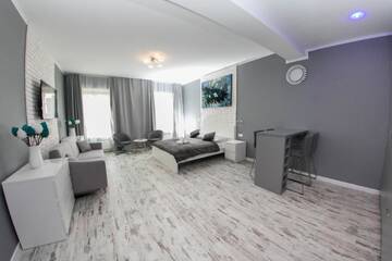 Фото номера Улучшенные апартаменты Апартаменты Mikołajska 5 Apartments г. Краков 2