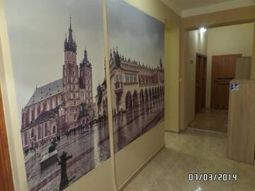 Фото номера Двухместный номер с 1 кроватью и собственной ванной комнатой вне номера Хостелы Dream Hostel &amp; Apartments г. Краков 3