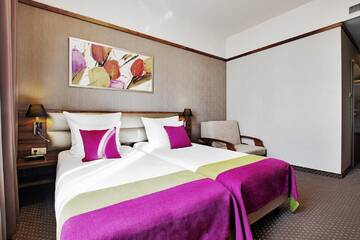 Фото Отель Golden Tulip Krakow City Center г. Краков 5