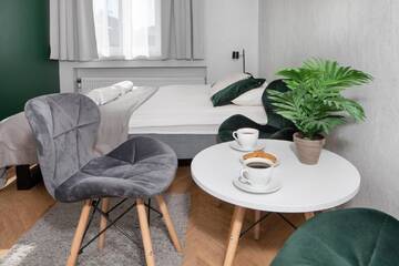 Фото номера Трехместный номер с общей ванной комнатой Апартаменты Rainbow Apartments 3 г. Краков 14