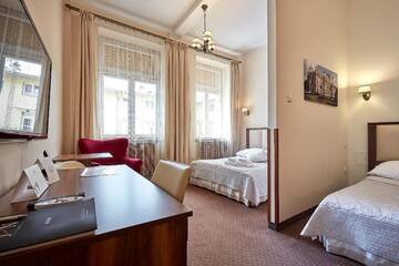 Фото номера Семейный номер Отель Hotel Jan г. Краков 2