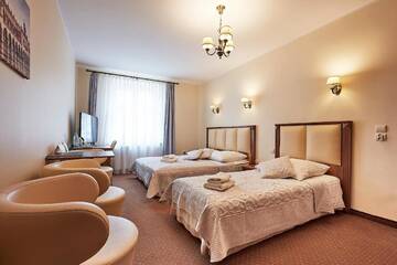 Фото номера Двухместный номер Делюкс с 1 кроватью Отель Hotel Jan г. Краков 7