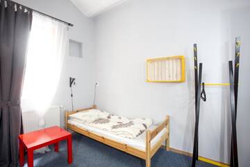 Фото номера Трехместный номер с общей ванной комнатой Хостелы Hostel Cinnamon г. Краков 15