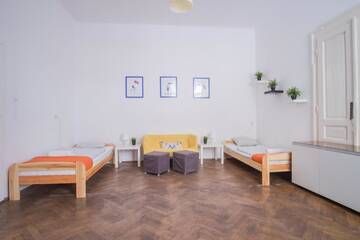 Фото номера Апартаменты - 1-й этаж Апарт-отели Roller Aparthostel г. Краков 2