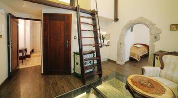 Фото номера Апартаменты с мезонином (для 4 взрослых) Апартаменты Only Kraków Apartments г. Краков 13
