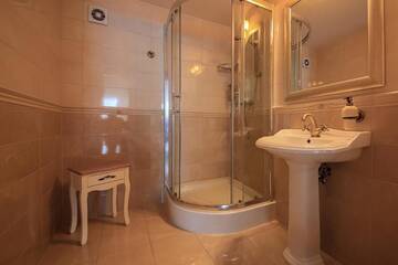 Фото номера Двухместный номер Делюкс с 1 кроватью Апарт-отели Aparthotel Grodzka 21 г. Краков 12