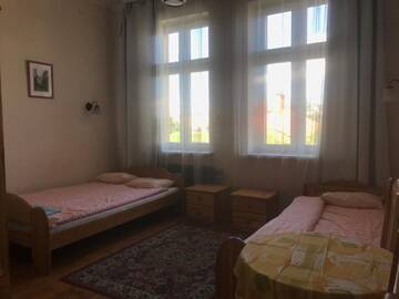 Фото номера Трехместный номер с ванной комнатой Хостелы Hostel Retro г. Краков 15