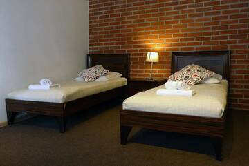 Фото номера Двухуровневые апартаменты с 2 ванными комнатами Апартаменты Sleeping in Krakow Main Market г. Краков 7