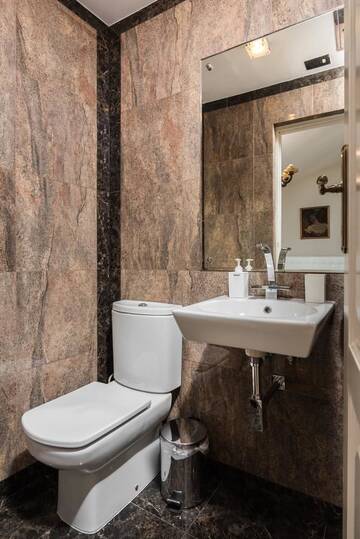 Фото номера Двухуровневые апартаменты Апарт-отели Orlowska Townhouse Apartments г. Краков 5