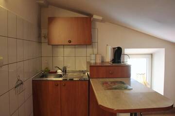 Фото номера Двухместный номер эконом-класса с 2 отдельными кроватями и ванной комнатой за пределами номера Проживание в семье Pokoje Gościnne Rubens г. Краков 3