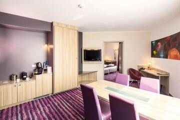 Фото номера Апартаменты с 1 спальней Отель Galaxy Hotel г. Краков 16