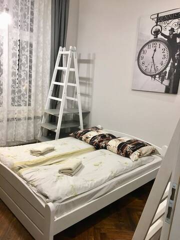 Фото номера Апартаменты с 1 спальней - Librowszczyzna Апартаменты P&amp;J Apartamenty Św. Krzyża г. Краков 2