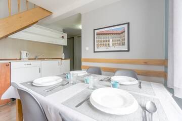 Фото номера Апартаменты (для 5 взрослых) - Dietla, 63/14 Апартаменты Apartamenty Amber г. Краков 5