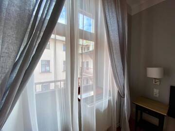 Фото номера Апартаменты с 2 спальнями (для 7 взрослых) Апарт-отели City Center Rooms and Apartments Gołębia 8 г. Краков 11