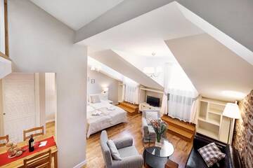 Фото номера Апартаменты с мезонином (для 4 взрослых) Апарт-отели City Center Rooms and Apartments Gołębia 8 г. Краков 5