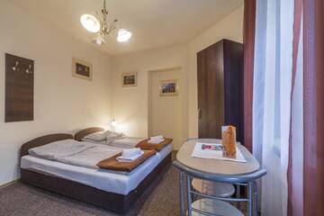 Фото номера Номер-студио (для 2 взрослых) Апартаменты Euro-Room Rooms &amp; Apartments г. Краков 12
