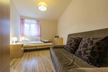 Фото номера Апартаменты Апартаменты Euro-Room Rooms &amp; Apartments г. Краков 6