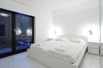 Фото номера Two Bedroom Apartment with Air Conditioning or Balcony Апарт-отели Turnau City Aparthotel г. Краков 10