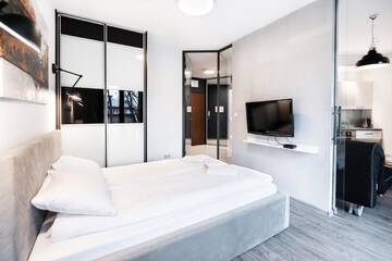 Фото номера Двухкомнатные апартаменты Апарт-отели Turnau City Aparthotel г. Краков 4