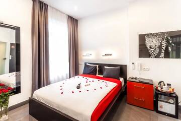 Фото номера Роскошный номер с кроватью размера «king-size» Апарт-отели Komorowski Luxury Guest Rooms г. Краков 6