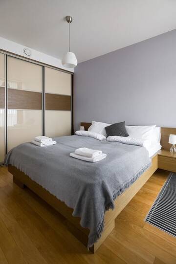 Фото номера Апартаменты с балконом Апарт-отели Yourplace Biskupia Aparthotel г. Краков 3