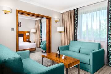 Фото номера Полулюкс Отель Hilton Garden Inn Krakow г. Краков 3