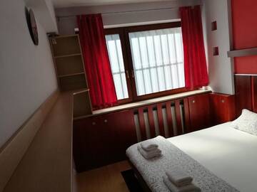 Фото номера Апартаменты с 2 спальнями и собственным садом - 8 Wrocławska Street Апартаменты Krakowhomes г. Краков 14
