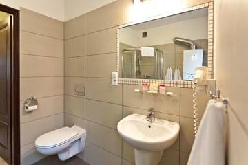 Фото номера Апартаменты с 1 спальней Апартаменты Apartamenty Willa Kazimierz г. Краков 60