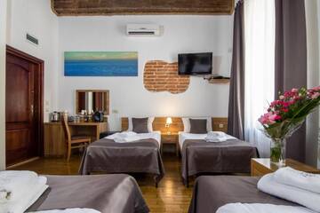 Фото номера Четырехместный номер Апарт-отели Aparthotel Pergamin г. Краков 5