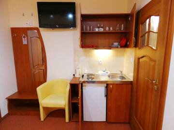 Фото номера Одноместный номер с мини-кухней Апарт-отели Aparthotel Adler г. Краков 3