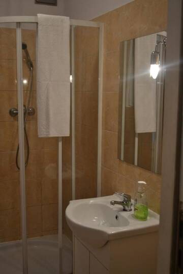 Фото номера Апартаменты с 4 спальнями Апартаменты Lydia Apartment г. Краков 4