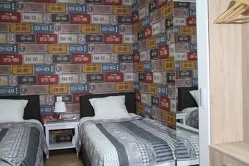 Фото номера Трехместный номер Хостелы Lorf Hostel&amp;Coffee г. Краков 5