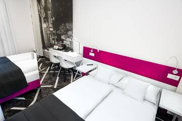 Фото номера Двухместный номер «Премиум» с 1 кроватью Отель Best Western Plus Krakow Old Town г. Краков 7