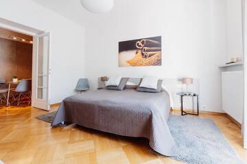 Фото номера Семейные апартаменты с 2 спальнями (6 взрослых) Апарт-отели 4Seasons﻿ Apartments Cracow г. Краков 11