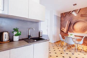 Фото номера Семейные апартаменты с 2 спальнями (6 взрослых) Апарт-отели 4Seasons﻿ Apartments Cracow г. Краков 8