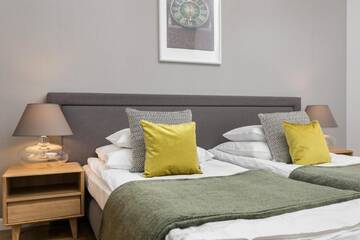 Фото номера Семейный люкс Апарт-отели Venetian House Market Square Aparthotel г. Краков 5