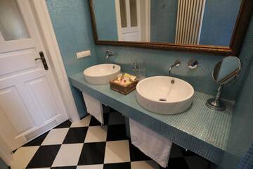Фото номера Апартаменты Делюкс с 2 спальнями Апартаменты Blueberry Apartments г. Краков 46