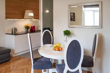 Фото номера Апартаменты Делюкс - Straszewskiego, 10 Апартаменты Aurora Apartments - Old Town г. Краков 3