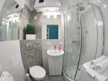 Фото номера Апартаменты с 2 спальнями - Zyblikiewicza 11 Апартаменты Aurora Apartments - Old Town г. Краков 4