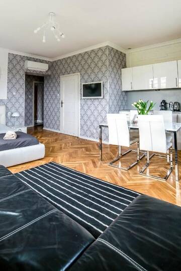Фото номера Апартаменты Делюкс с видом на город Апартаменты Cracovia Apartments г. Краков 12