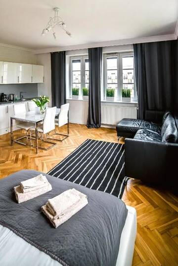 Фото номера Апартаменты Делюкс с видом на город Апартаменты Cracovia Apartments г. Краков 4
