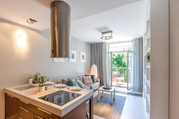 Фото Апартаменты FriendHouse Apartments г. Краков 1