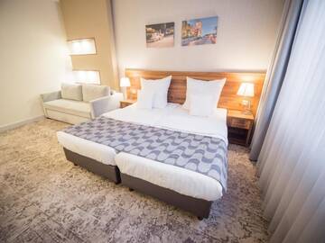 Фото номера Апартаменты Делюкс Апарт-отели Aparthotel Miodowa г. Краков 4