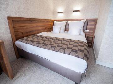 Фото номера Двухместный номер с 1 кроватью Апарт-отели Aparthotel Miodowa г. Краков 6