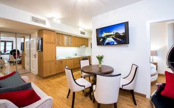 Фото номера Апартаменты (для 4 взрослых) Апарт-отели Parkside Apartments Old Town г. Краков 15